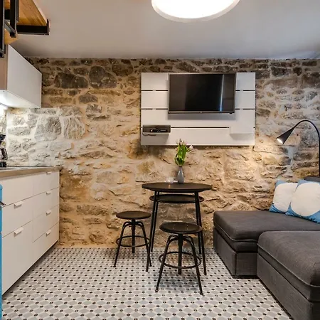 No.5 Luxury * Спліт