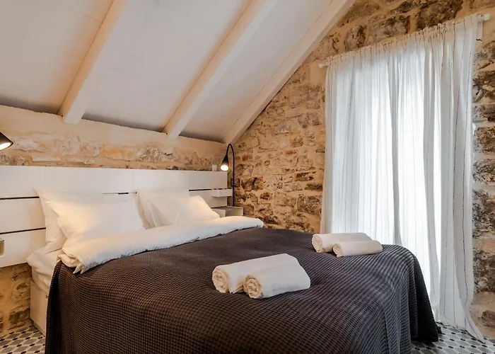 No.5 Luxury 스플리트