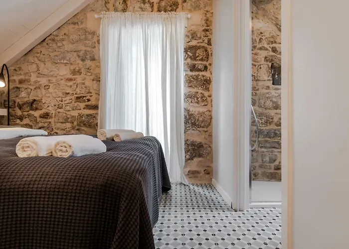 No.5 Luxury 아파트