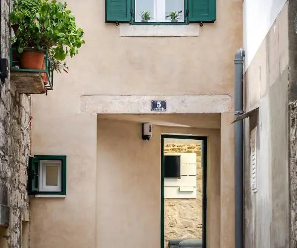 No.5 Luxury * 스플리트